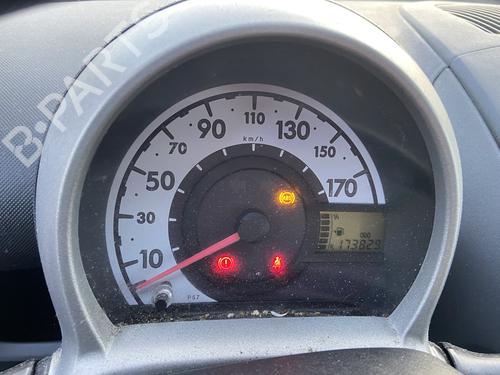 Front left seatbelt CITROËN C1 (PM_, PN_) 1.4 HDi | BP30700284I26 - Image 3
