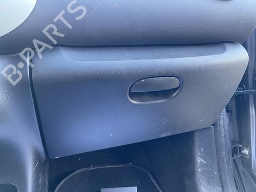 Guantera RENAULT TWINGO III (BCM_, BCA_) 0.9 TCe 90 (BCM9, BCM2) (90 hp) 32067415