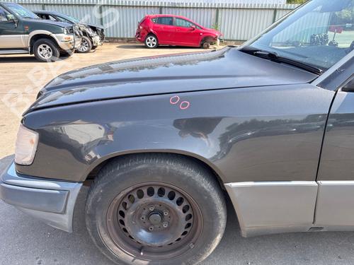 left-front-fenders-mercedes-benz-e-class-w124-1993-1994-1995-1996-36897380 main image