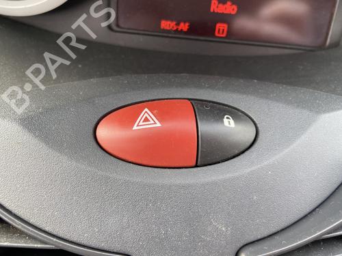 warning-switch-renault-twingo-ii-cn0_-2007-32759723 main image