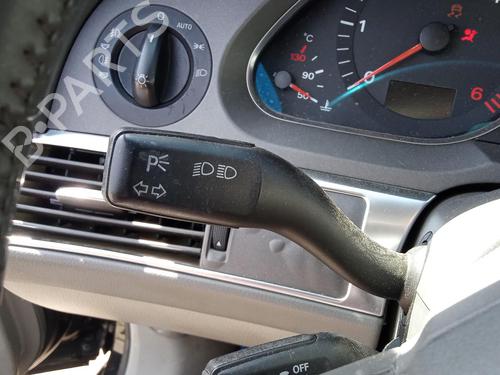 Commutateur AUDI A6 C6 (4F2) 2.0 TDI (140 hp) 27136443
