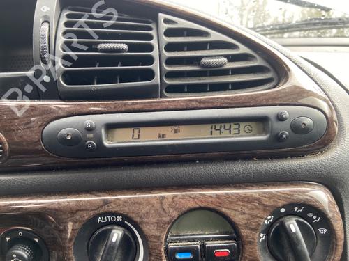 display-monitor-ford-mondeo-ii-turnier-bnp-1996-1997-1998-1999-2000-32425693 main image