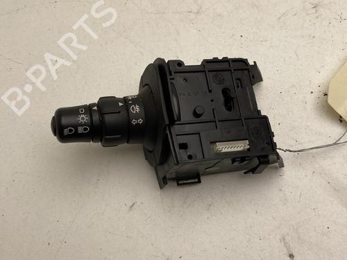 Used Switch RENAULT GRAND SCÉNIC II (JM0/1_) 1.9 dCi (JM0G, JM12, JM1G, JM2C) (120 hp) 27115062