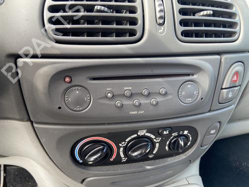 Used Radio RENAULT SCÉNIC I MPV (JA0/1_, FA0_) 1.9 dTi (JA0N) (98 hp) 28814998