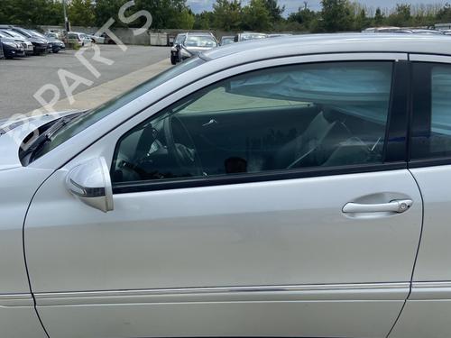 Venstre foran utvendig håndtak MERCEDES-BENZ C-CLASS Coupe (CL203) C 220 CDI (203.708) (150 hp) 29140953