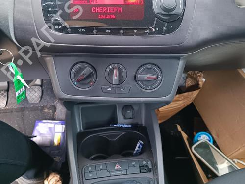 Used Gear lever SEAT IBIZA IV (6J5, 6P1) 1.2 TDI (75 hp) 27125185