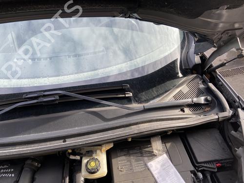 front-windshield-wiper-arm-renault-scenic-iii-jz01_-2008-2009-2010-2011-2012-2013-2014-2015-2016-31279783 main image