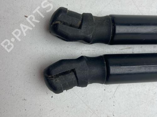 Used Tailgate lift support Tailgate lift support MERCEDES-BENZ B-CLASS Sports Tourer (W246, W242) B 200 CDI / d (246.208) (136 hp) 27144084 27144084