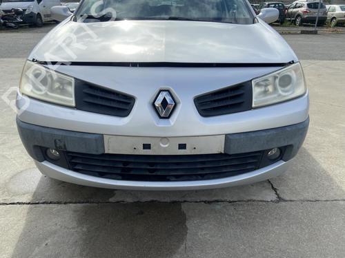 Front bumper RENAULT MEGANE II Estate (KM0/1_) 1.9 dCi 620223579R