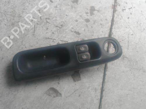 Used Left front window switch Left front window switch RENAULT TWINGO I (C06_) 1.2 (C066, C068) (58 hp) 27132048 27132048