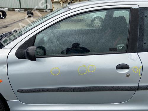 Used Left front door PEUGEOT 206 Hatchback (2A/C) 1.6 i (89 hp) 28473933