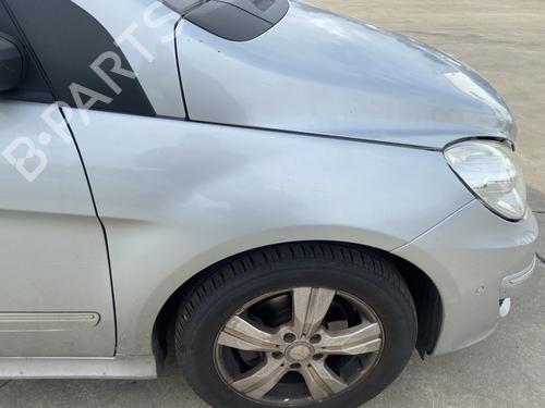Used Right front fenders MERCEDES-BENZ B-CLASS Sports Tourer (W245) B 180 CDI (245.207) (109 hp) 28295432