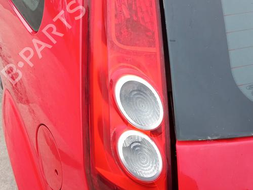 Used Left taillight FORD FIESTA V (JH_, JD_) 1.4 TDCi (68 hp) 27111239