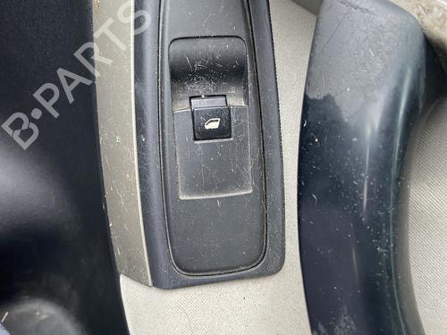 Used Right front window switch Right front window switch 38926224 38926224