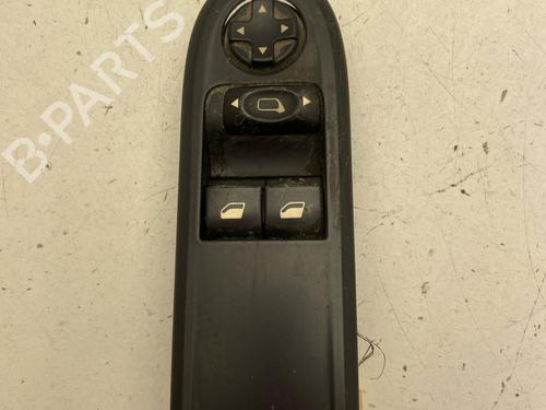 Used Left front window switch Left front window switch 27147563 27147563