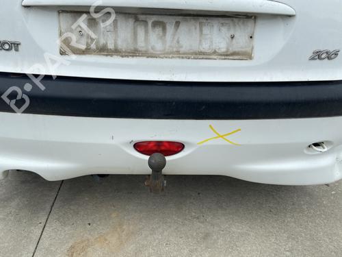 Used Rear fog light PEUGEOT 206 Hatchback (2A/C) 1.4 i (75 hp) 28303512