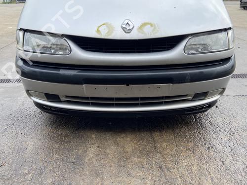 Used Front bumper RENAULT ESPACE III (JE0_) 2.2 dCi (JE0K) (130 hp) 29924753