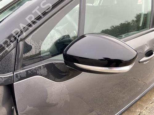 Used Left mirror CITROËN C3 III (SX) 1.5 BlueHDi 100 (SXYHYP, SXYHTU) (102 hp) 29814890