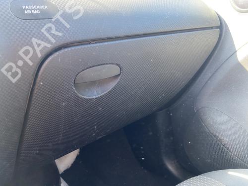 Used Glove box SEAT ALTEA XL (5P5, 5P8) 1.6 TDI (105 hp) 32733207