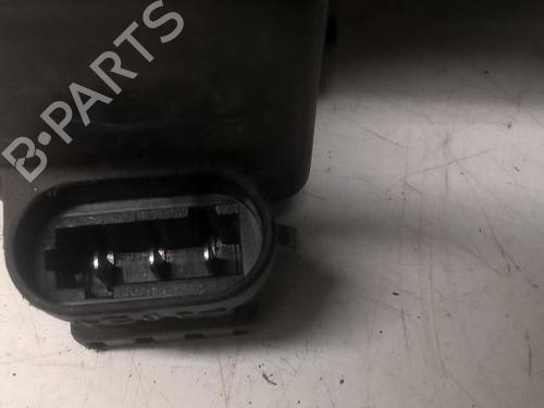 Used Right headlight Right headlight OPEL VIVARO A Van (X83) 1.9 DTI (F7) (101 hp) 27117409 27117409
