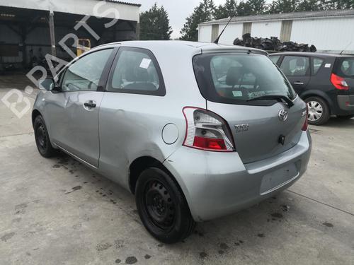 Used Rear bumper reinforcement TOYOTA YARIS (_P9_) 1.0 VVT-i (KSP90_, KSP90R) (69 hp) 27146812