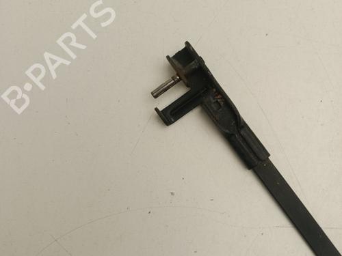 Used Front windshield wiper arm Front windshield wiper arm 27113503 27113503