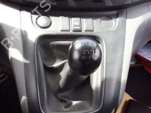 Used Gear lever NISSAN NV200 Van 1.5 dCi 85 (M20, M20N, M20M) (86 hp) 27139094