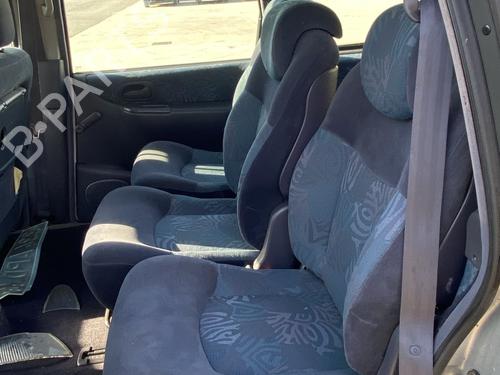 Used Rear seat RENAULT ESPACE III (JE0_) 2.2 12V TD (JE0E, JE0H, JE0P) (113 hp) 29026804
