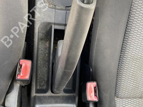 Parkbremsarm/handtak VW POLO V (6R1, 6C1) 1.2 (70 hp) 33022873