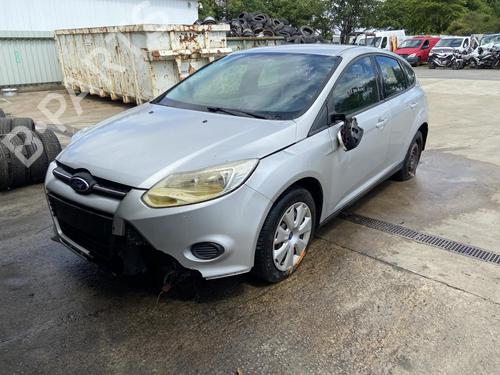 Used Left front brake caliper FORD FOCUS III 1.6 TDCi (115 hp) 27183020