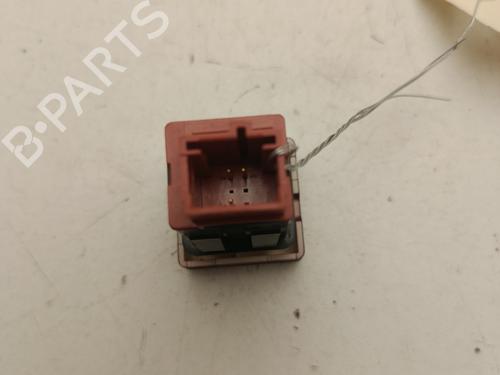 Used Warning switch Warning switch PEUGEOT PARTNER Tepee 1.2 THP (110 hp) 29847627 29847627