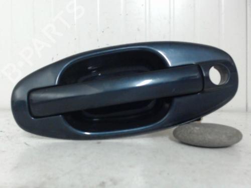 Used Front right exterior door handle HYUNDAI SANTA FÉ I (SM) 2.0 CRDi (113 hp) 27116171