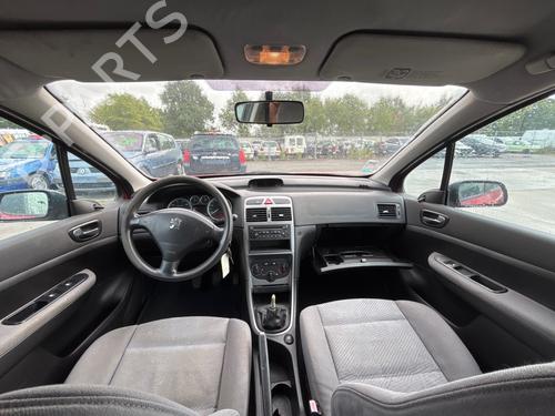 Used Right front window switch Right front window switch 38926428 38926428
