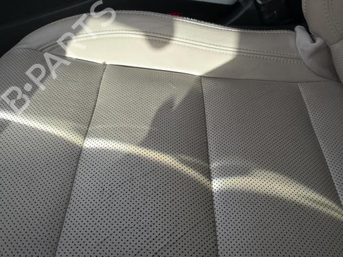 Used Right front seat Right front seat RENAULT LAGUNA III Grandtour (KT0/1) 2.0 dCi (KT07, KT0J, KT14, KT1A, KT1S) (131 hp) 27147297 27147297