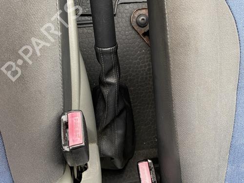 Used Hand brake RENAULT TRAFIC II Bus (JL) 2.0 dCi 90 (JL00, JL01, JL0H, JL0M, JL0P, JL0S) (90 hp) 30820881