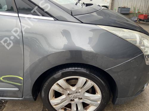 Used Right front fenders PEUGEOT 5008 (0U_, 0E_) 1.6 HDi (112 hp) 32386942