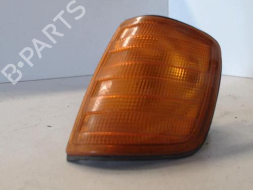 Used Left front indicator MERCEDES-BENZ 124 Saloon (W124) 250 D (124.125) (94 hp) 27121189