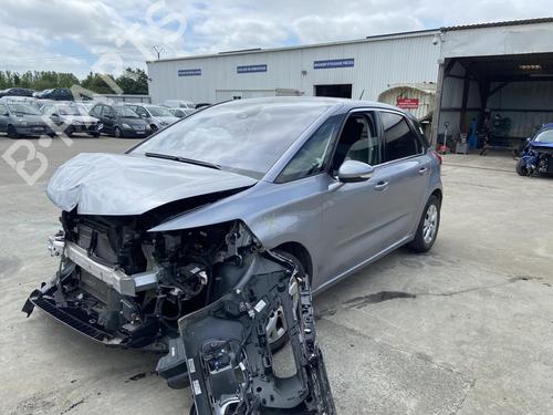 Brugte CITROËN C4 SPACETOURER (3D_) 1.2 PureTech 130 (131 hp) 2907971