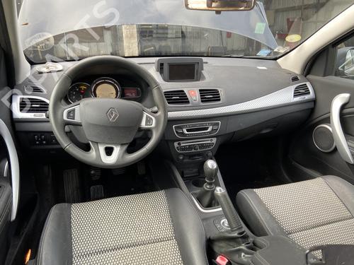 Used Driver airbag Driver airbag RENAULT MEGANE III Hatchback (BZ0/1_, B3_) 1.5 dCi (BZ09, BZ0D, BZ1W, BZ29, BZ14) (110 hp) 32098306 32098306