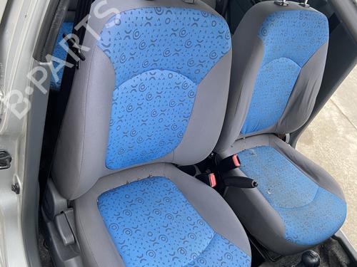 Stol høyre foran CHEVROLET MATIZ (M200, M250) 0.8 (52 hp) 31136181