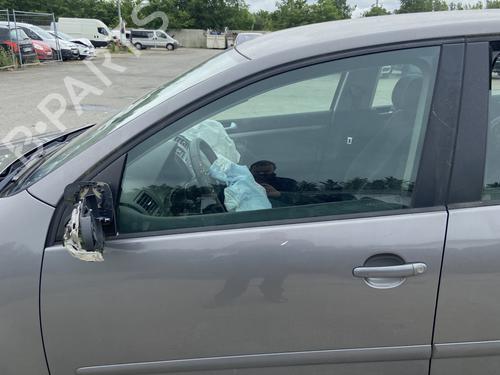 Venstre foran lås VW GOLF V (1K1) 2.0 TDI (170 hp) 27110587