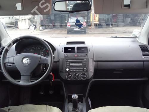 Used Driver airbag VW POLO (9N_, 9A_) 1.9 TDI (101 hp) 27139348