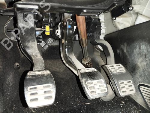 Used Pedal Pedal ALFA ROMEO MITO (955_) 1.4 MultiAir (955AXL1B) (105 hp) 33544477 33544477