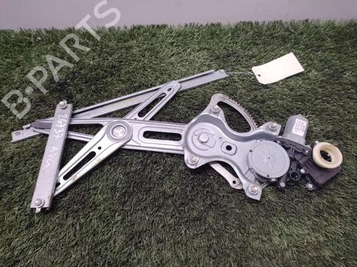 Used Front left window mechanism TOYOTA YARIS (_P9_) 1.0 VVT-i (KSP90_, KSP90R) (69 hp) 27083421