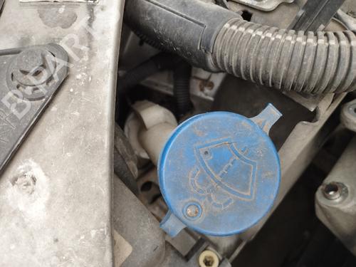 Used Windscreen washer tank PEUGEOT 206 Hatchback (2A/C) 1.6 16V (109 hp) 28111213