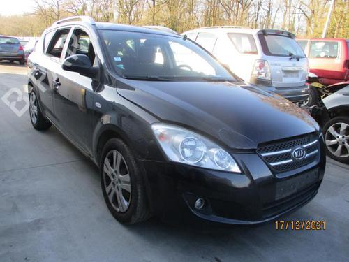 Left front fog light KIA CEE'D SW (ED) 1.6 CRDi 115 | BP27067039C30  - Image 9