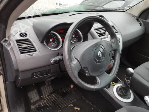 Tablier RENAULT MEGANE II Coupé-Cabriolet (EM0/1_) 1.9 dCi (120 hp) 31639294