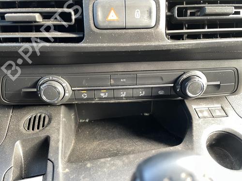Used Climate control Climate control CITROËN BERLINGO Box Body/MPV (K9) 1.5 BlueHDi 100 (102 hp) 27081100 27081100