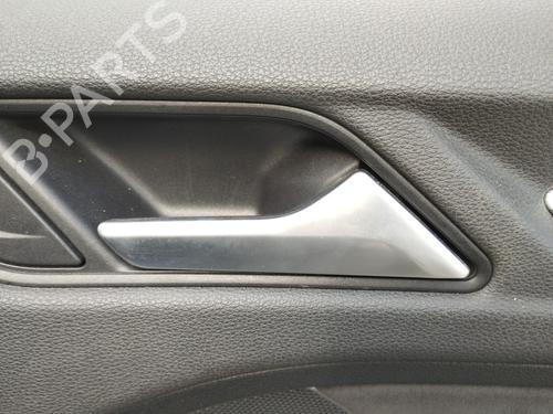 Used Front right interior door handle AUDI A3 Sportback (8VA, 8VF) 1.4 TSI (150 hp) 28809781