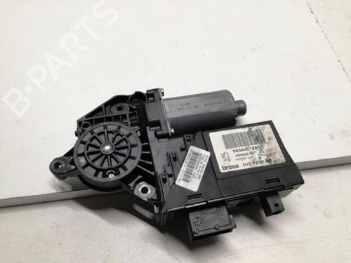 Used Right front window motor PEUGEOT 307 (3A/C) 2.0 HDi 135 (136 hp) 27086406